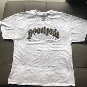 Pearl Jam Mariners t-shirt